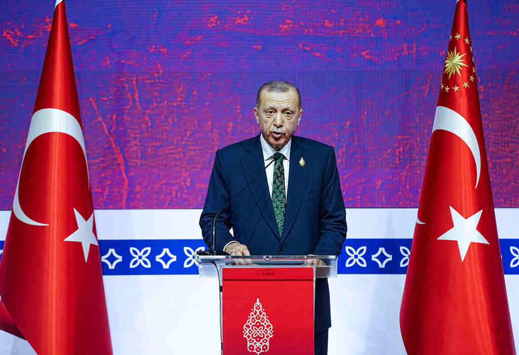 Erdogan na cimeira do G20. (Foto: Kay Nietfeld / dpa)
