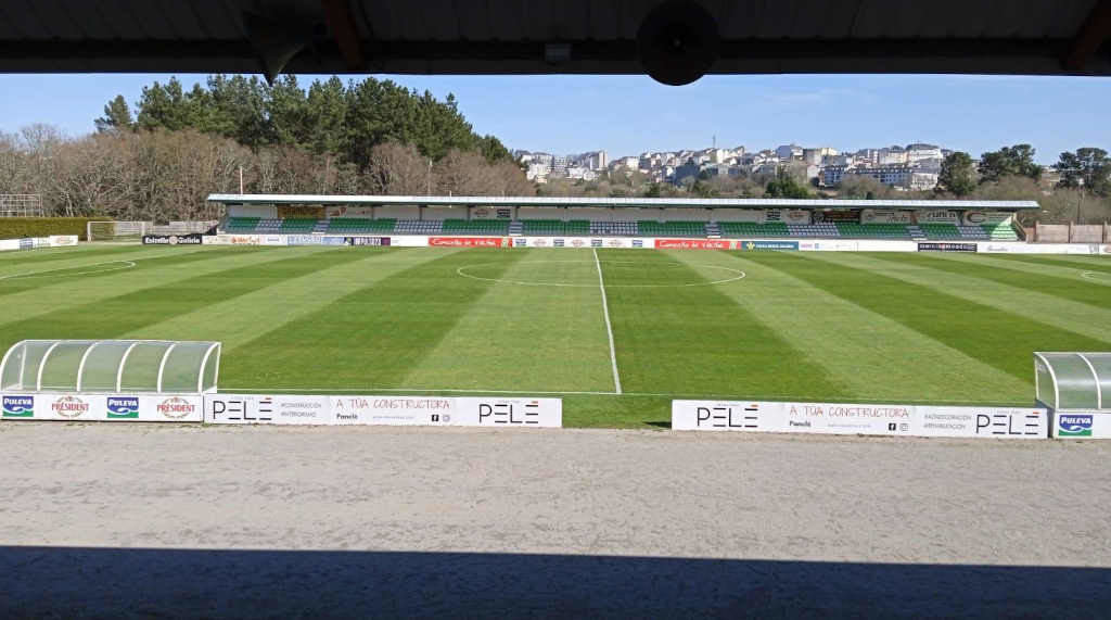 Estadio municipal da Magdalena, lugar en que xoga o Rácing Vilalbés (Foto: Rácing Vilalbés).