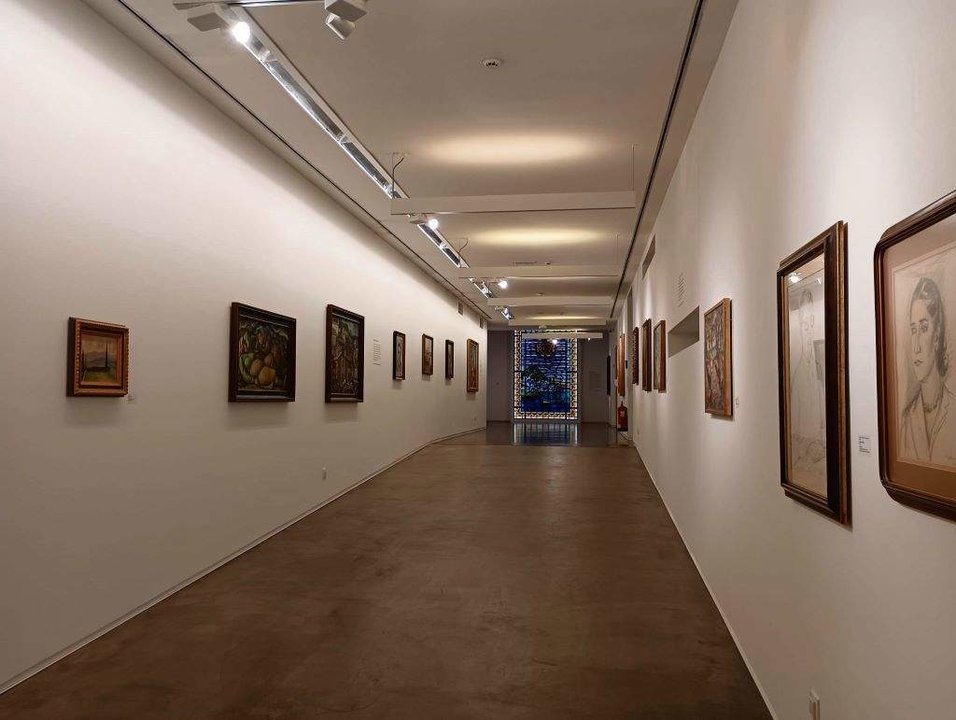 Unha das salas da
exposición de Vigo.