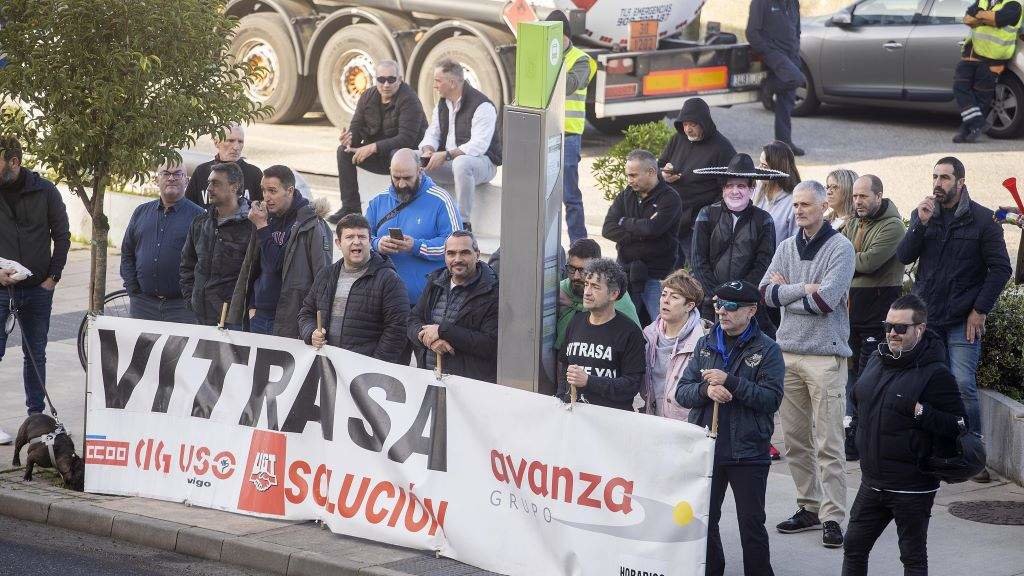 Protesta do persoal de Vitrasa, o pasado 31 de xaneiro, fronte ao Auditorio Mar de Vigo. (Foto: Javier Vázquez / Europa Press)