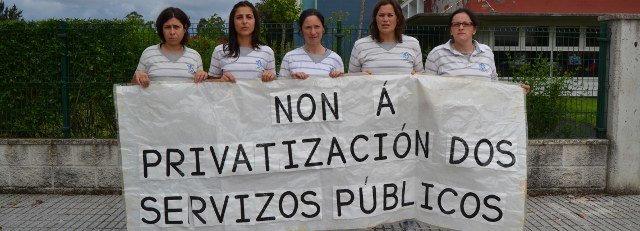 Protesta das traballadoras da Galiña Azul de Laracha