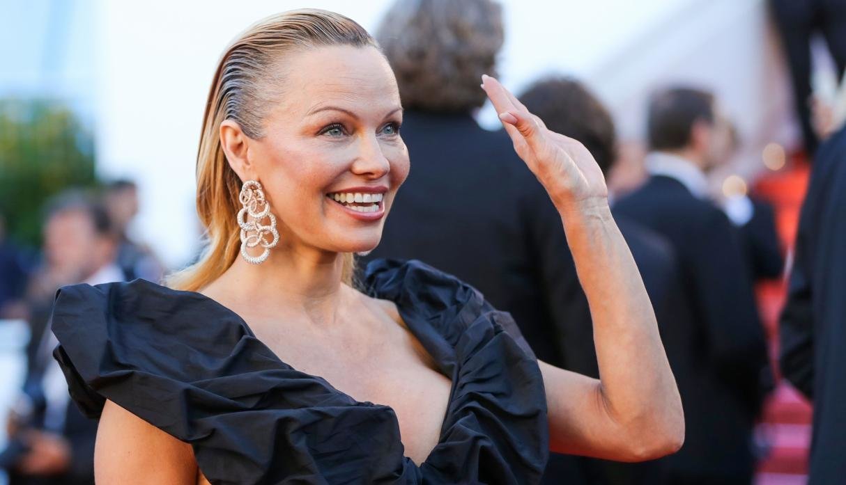 pamela anderson en cannes