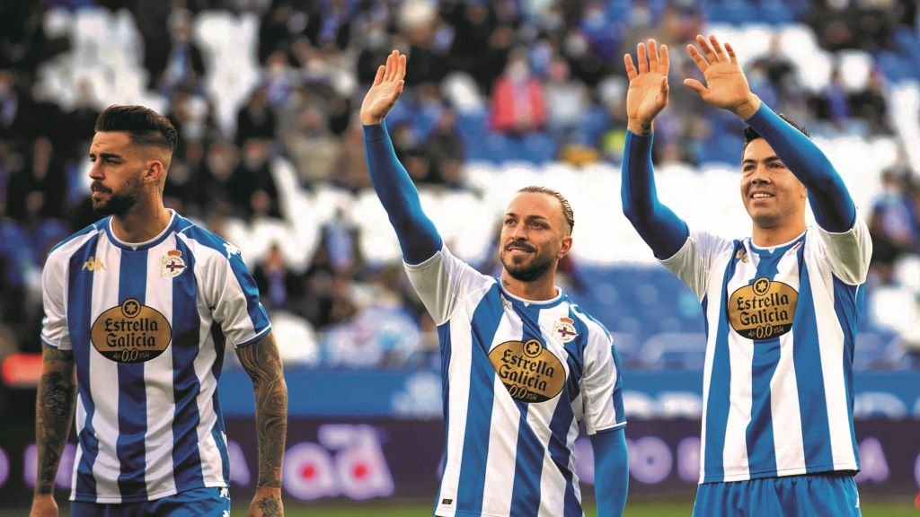 O Dépor finalizará o ano 2021 como líder da categoría de bronce logo de superar o Valladolid B por 3-0. (Foto: RC Deportivo).