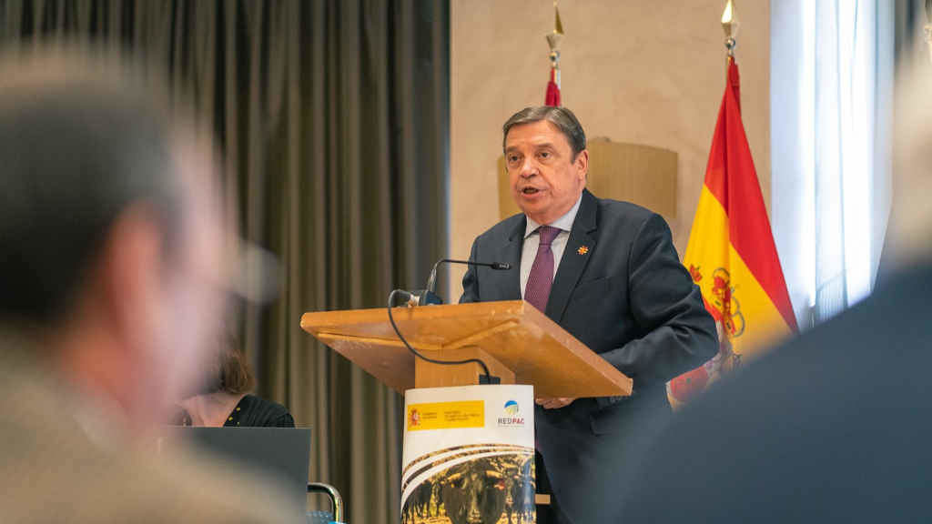 Luis Planas na clausura do Foro de Diálogo da Gandaría (Foto: Juan Moreno / Europa Press).