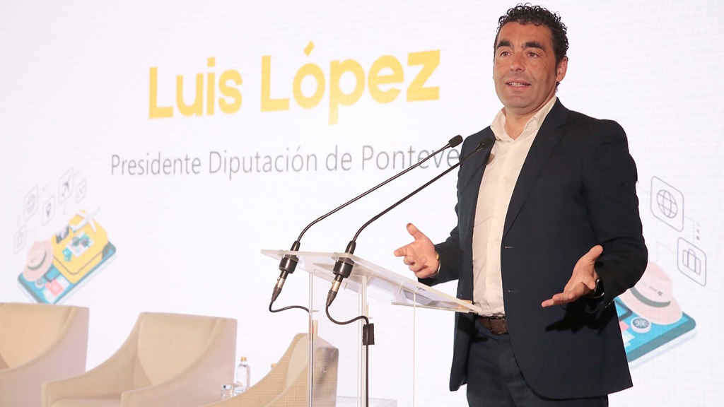 O presidente da Deputación de Pontevedra, Luis López, nunha presentación a pasada quinta feira (Foto: Deputación de Pontevedra).