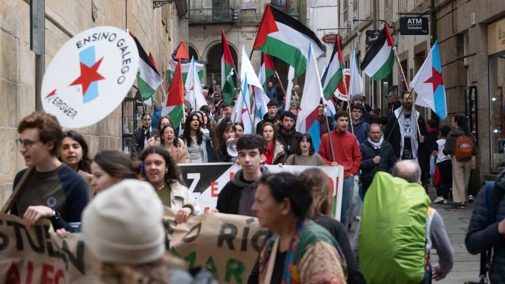 Mobilización de Erguer en solidariedade con Palestina (Foto: Arxina).