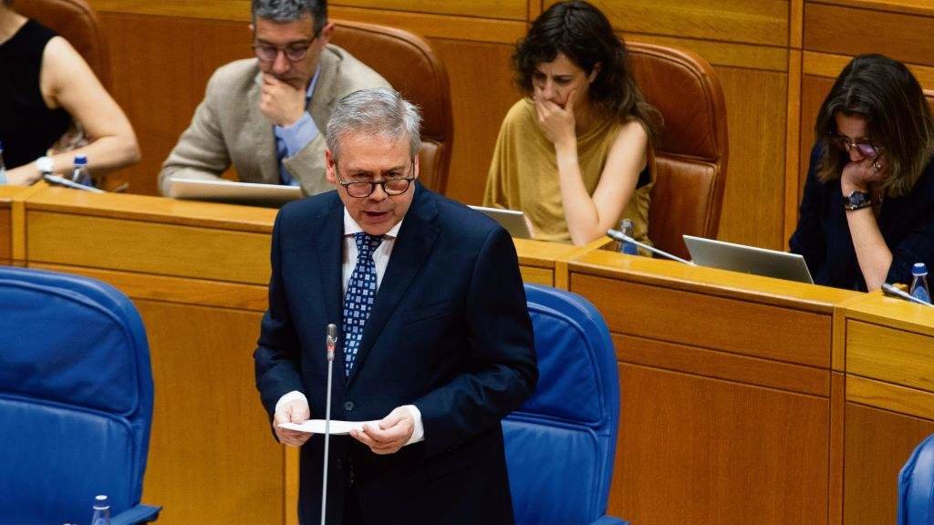 Antonio Gómez Caamaño, conselleiro de Sanidade, esta cuarta feira, no Parlamento. (Foto: Xunta da Galiza)