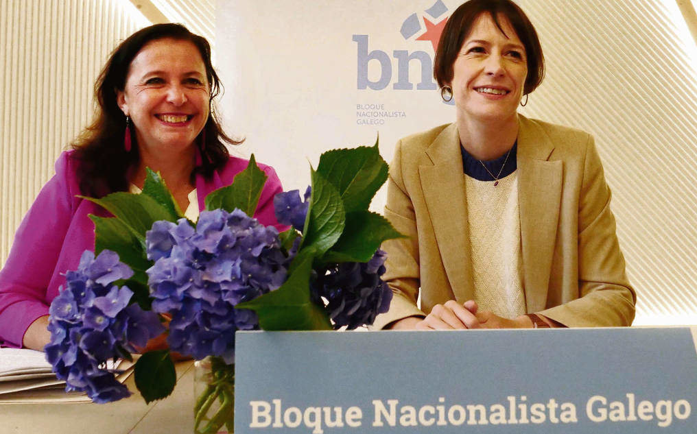 Ana Pontón, y
la eurodiputada Ana Miranda mantienen un desayuno informativo con medios
de comunicación.