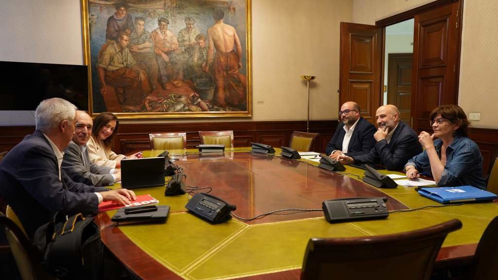 Reunión de seguimento do acordo de investidura entre o BNG e o PSOE (Foto: Nós Diario).
