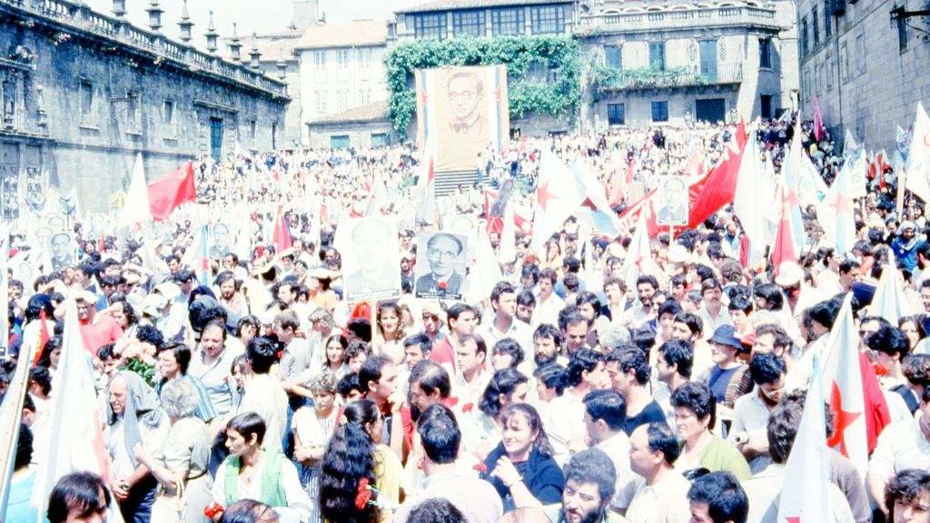 Panorámica de Praza da Quintana durante o Día da Patria Galega de 1984