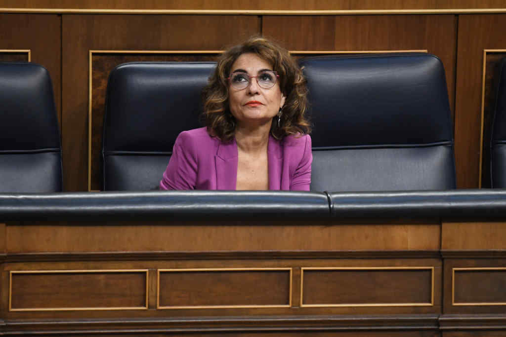 A ministra de Facenda, María Jesúa Montero, no Congreso (Foto: Fernando Sánchez / Europa Press).