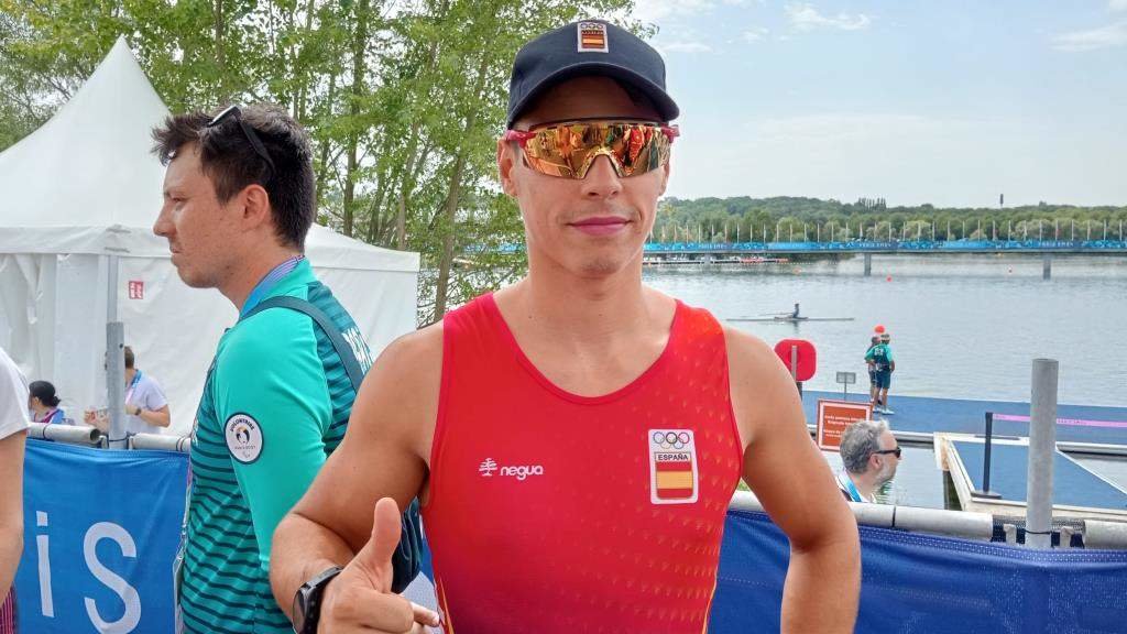 Caetano Horta, remeiro natural de Noia, esta cuarta feira, após rematar cuarto na súa semifinal do dobre scull lixeiro xunto ao catalán Dennis Carracedo. (Foto: Yuri Carrazoni Mier)