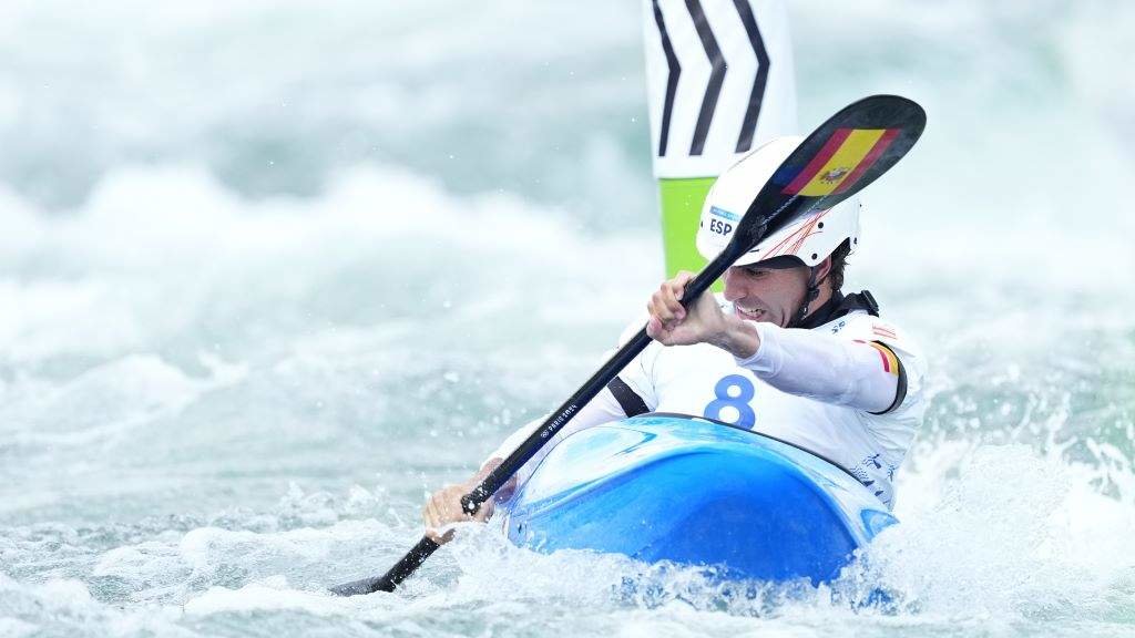 Manuel Ochoa na canle de augas bravas do estadio náutico de Vaires-sur-Marne. (Foto: AFP7 vía Europa Press)