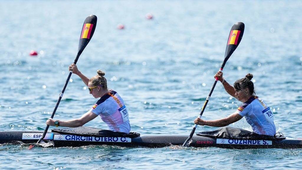 Carolina García e Sara Ouzande, no K2 500 feminino. (Foto: AFP7 / Europa Press)