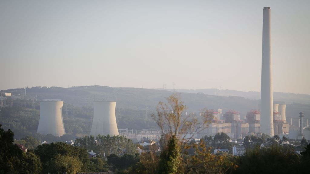 Vista da central térmica das Pontes (Eume). (Foto: Carlos Castro Europa Press).