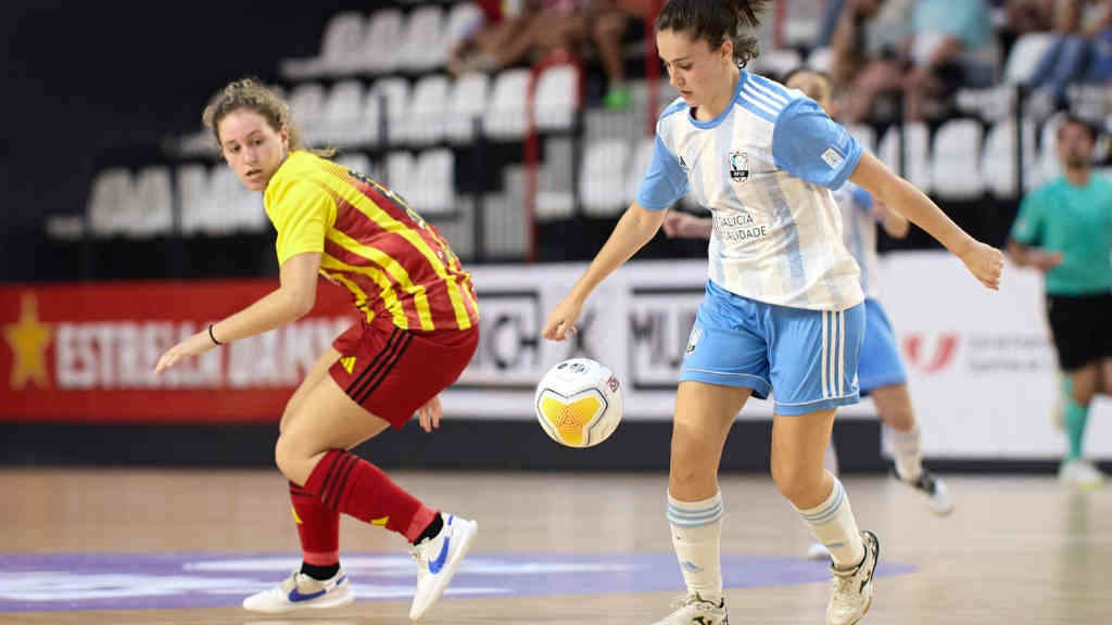 O equipo de Bea Seijas loitou onte até o final. (Foto: RFGF).