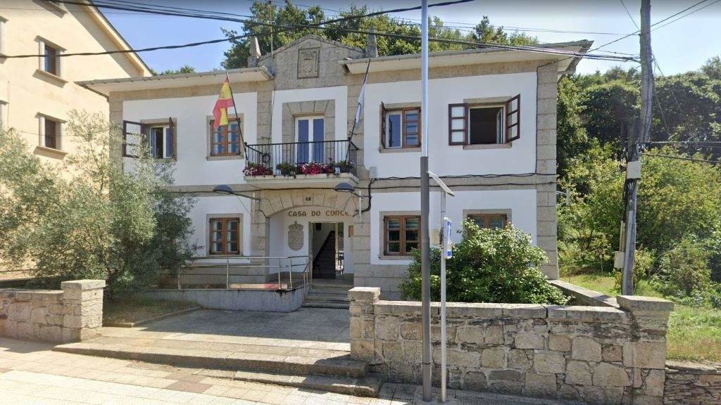 Casa do Concello de Guntín. (Foto: Google)