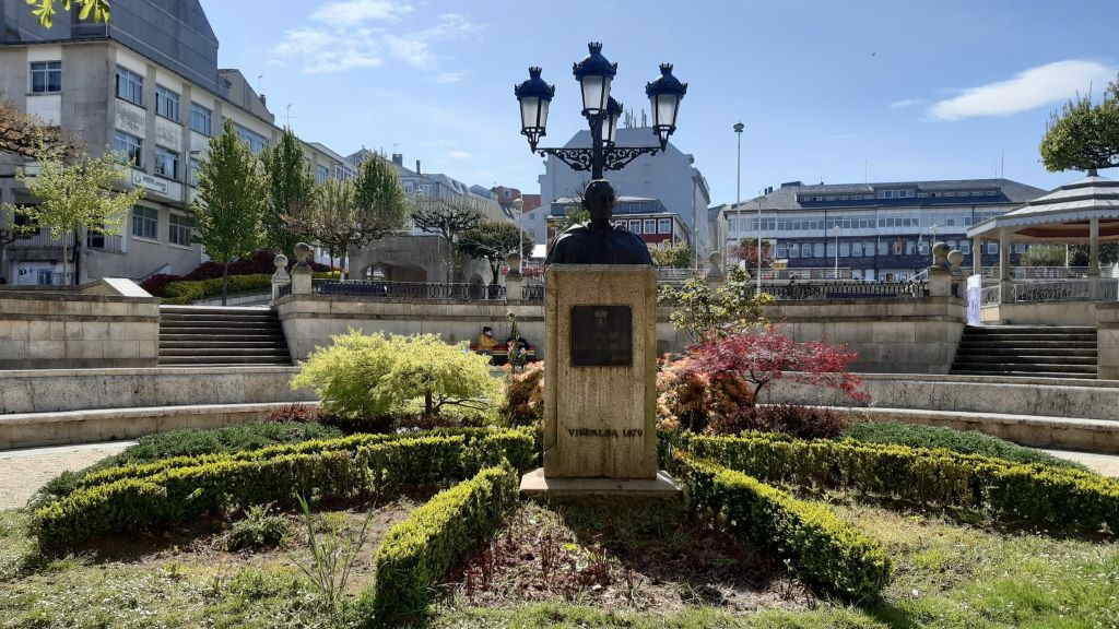 Busto de Manuel Fraga Iribarne na Alameda de Vilalba, vila natal da que é Fillo Predilecto desde 1949. (Foto: CDN)