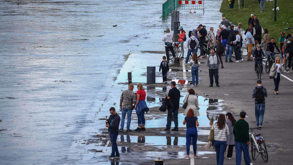 Suba do nivel do río Vístula (Polonia) durante a tormenta 'Boris'. (Foto: Beata Zawrzel / Europa Press / Contacto)