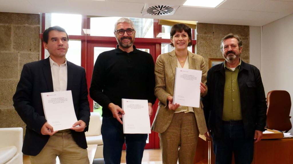 José Antonio Blanco, Carlos Aymerich, Ana Pontón e Luis Bará. (Foto Nós Diario)